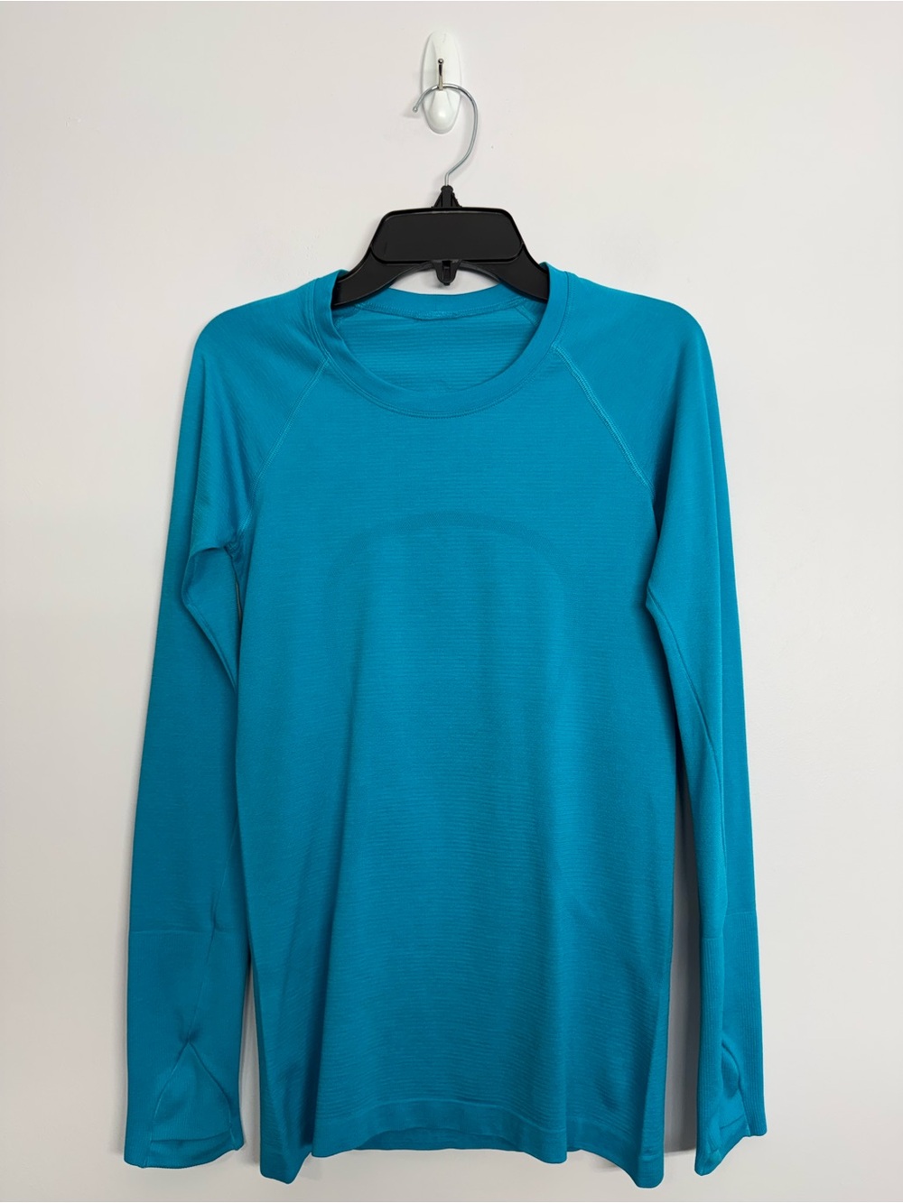 Lululemon Swiftly Tech Long-Sleeve Shirt 2.0 Hawaiian Blue? Size 4